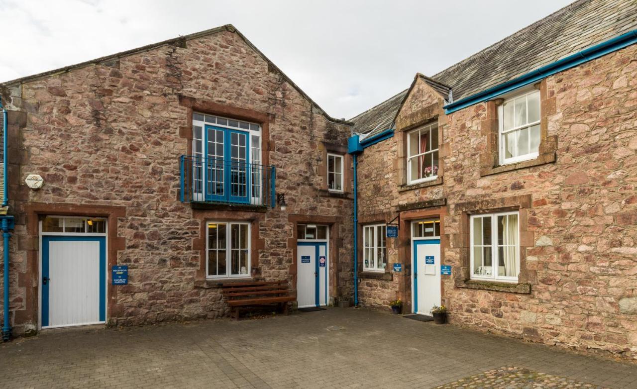 Muncaster Castle Coachman'S Quarters Bed & Breakfast Ravenglass Dış mekan fotoğraf
